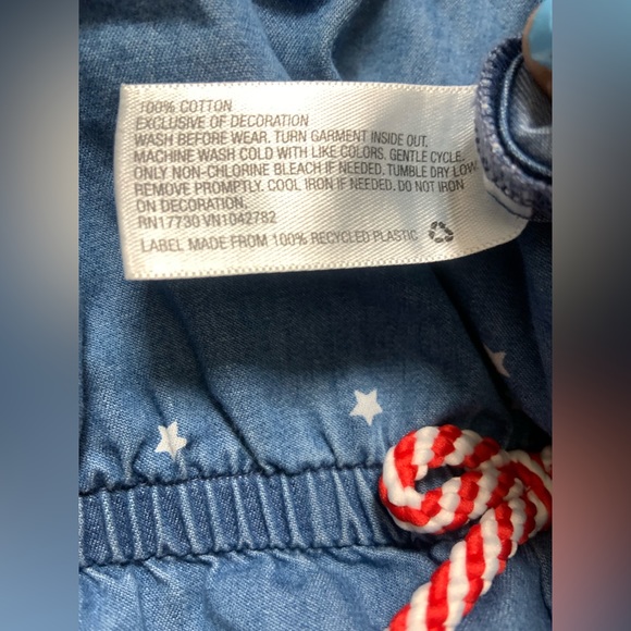 Cat & Jack Stars Romper - Picture 6 of 6